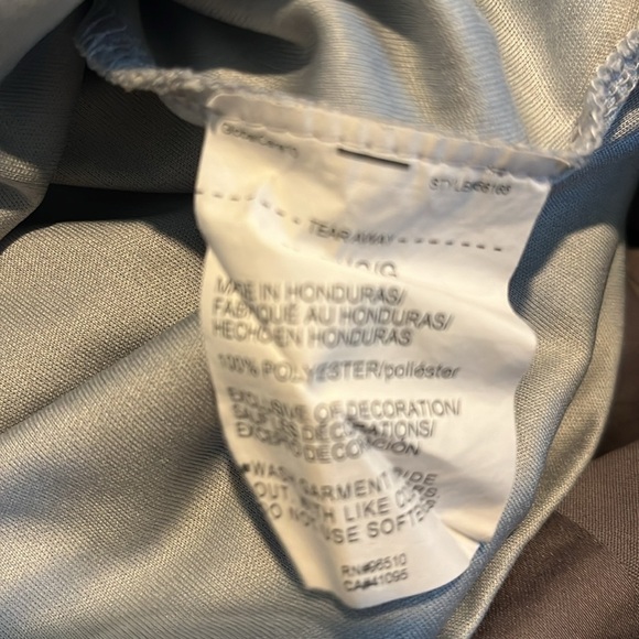 Under Armour - girl’s athletic tank top. Size youth large. Heat gear - Picture 8 of 10